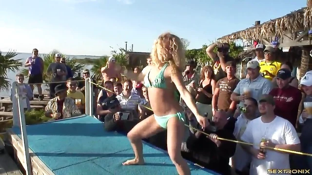 Lustful Girls in Sexy Bikinis Twerking Asses Publicly Close-Up Shot
