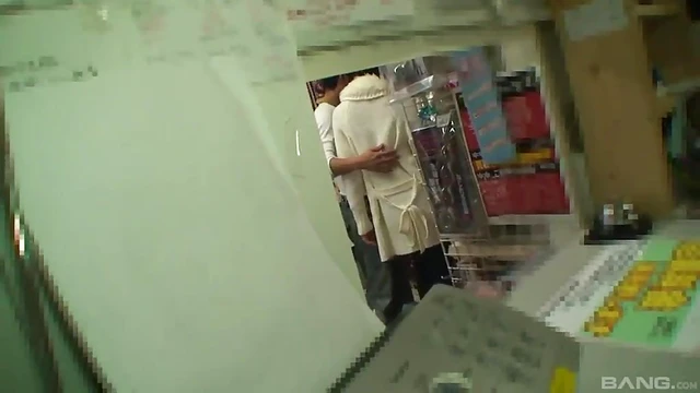 Sneaky Hot Asian Girlfriend Gives Blowjob Behind Store Shelves