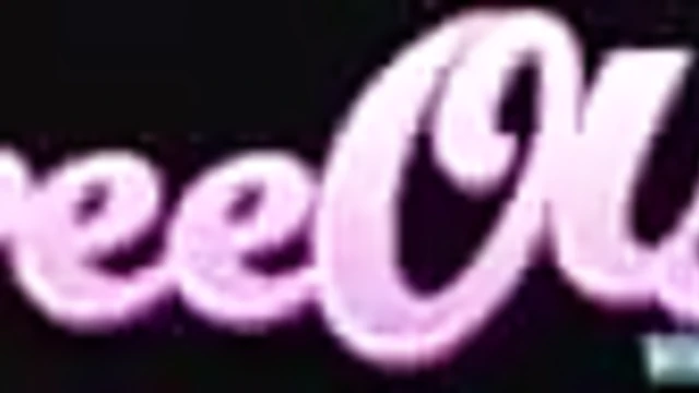 Bold Bree Olson Dazzles Crowds by Flaunting Her Sensational Tits Publicly