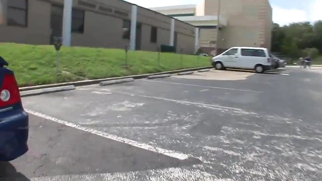 Amateur Flasher Nadya Takes Off Clothes Outdoors for Solo Play Session