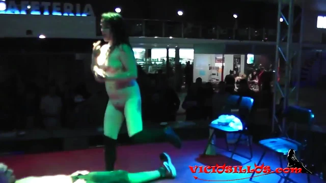 Maysha Loves Showtastic Erotic Performance Without Boundaries