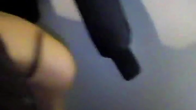 Amateur Girl Shows Her Skills With Blowjob Fun in Fitting Room