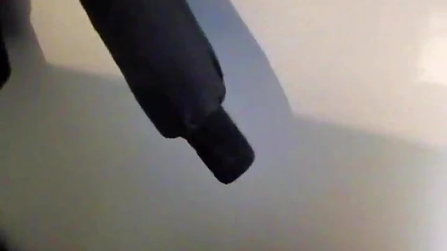 Amateur Girl Shows Her Skills With Blowjob Fun in Fitting Room