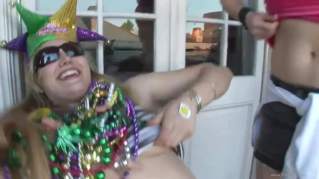 Outdoor Lesbian Amateur Thrilled by Thong & Natural Tits Being Sexyly Sucked