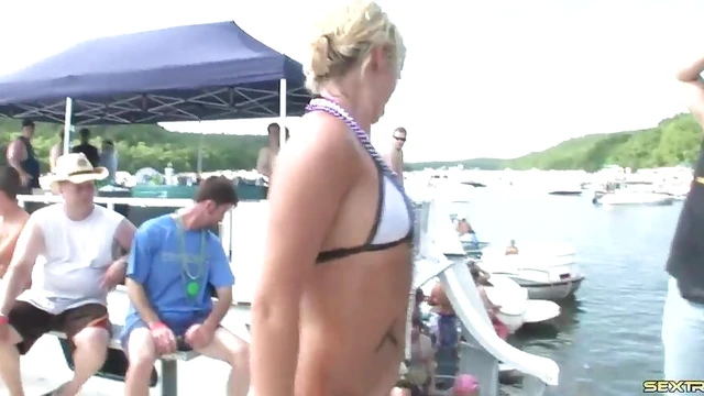 Passionate Cowgirls Have A Steamy Outdoor Bash In The Sunlight