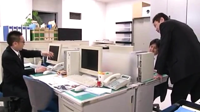 Sultry Japanese Babe With Plump Tits Gets Her Pussy Pounded Hard