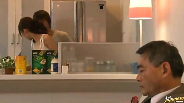 Sneaky Sex With Miyuki Yokoyama Behind Store Counter Without Parents Aware