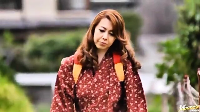 Curvaceous Yumi Kazama Enjoying Outdoor Boink Festivities