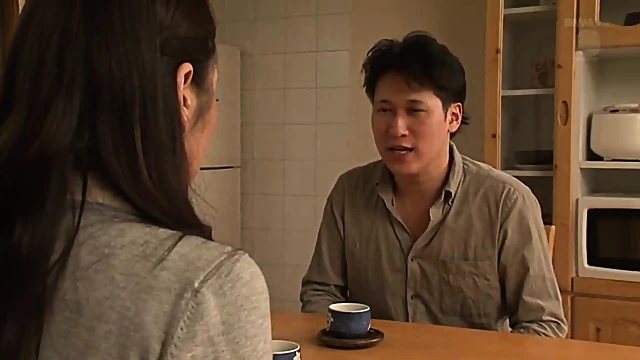 Seductive Japanese Mom Invites Friend Over For Tea & Steamy Sex Playtime