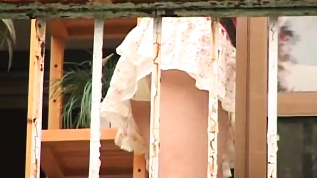 Hairy Vagina Chick Fucks Multiple Guys For Sensual Threesome Orgasms