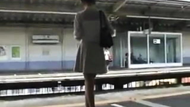 Sizzling Asian Temptress Gets Rawly Fucked During Bus Ride Chaos