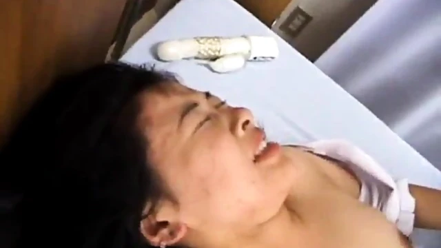 Desirable Japanese Nurse Ryou Minamihoshi Receives Intense Doctor's Exam