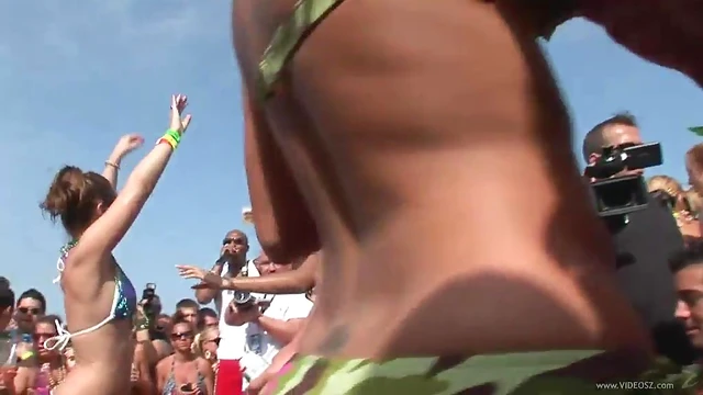 Sexy Bikini Babes Party Outdoors & Get Naughty in Reality Show Clip
