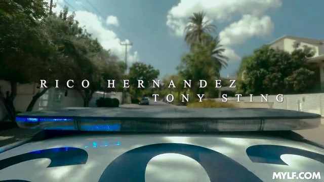 Cory Chase's Dirty Wife Fantasies Come True With Multiple Guys' Frenzy