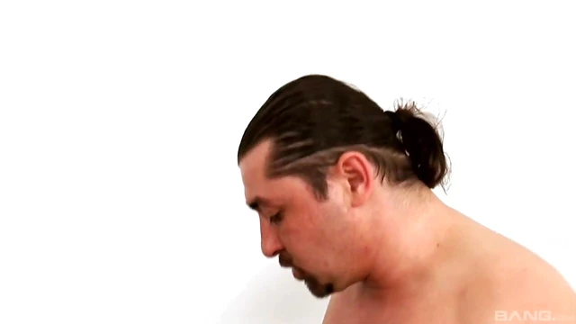 Lea Lazur's Hot Ass-To-Mouth Action Ignites Wild MMMF Orgy Fever