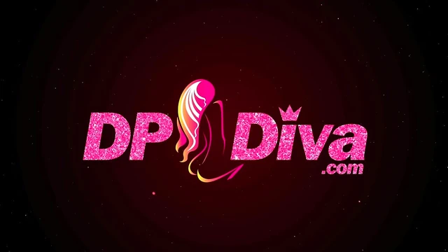 Curvy Bombshell Victoria Gets Hardcore DP & Anal Delight