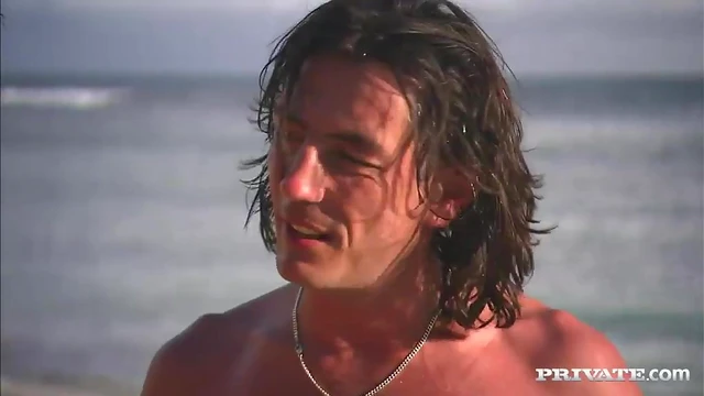 Jessica Moore Enjoys Double Penetration On The Beach Sands