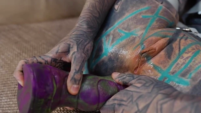 Anuskatzz's Tattooed Pussy Drilled Hard Before Balls Deep Fucking