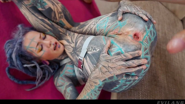 Anuskatzz's Tattooed Pussy Drilled Hard Before Balls Deep Fucking