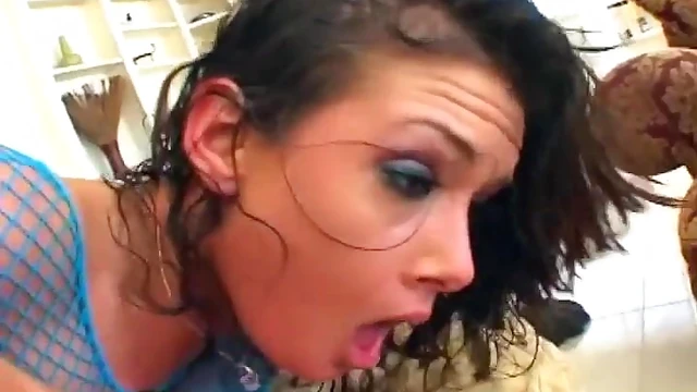 Pro Men Erik & John Take Her Asshole Like Champions In Hot Anal Action