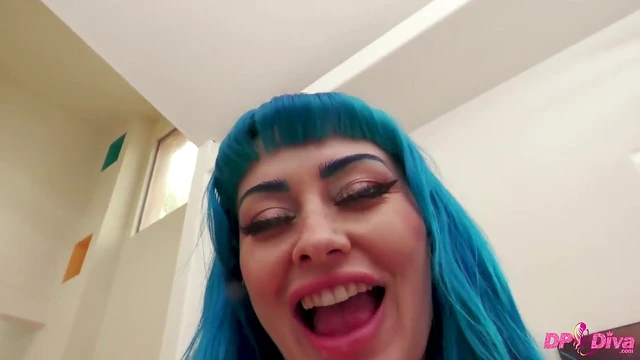 Sizzling Jewelz Blu Cries Out Loud Under Dual Penetration Bliss