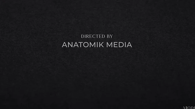 Sizzling FFM Threesome Featuring Gorgeous Babes Robby & Vanessa