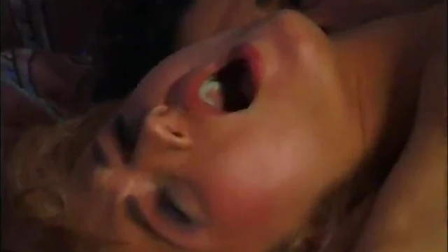 Loureen Kiss Gets Double Penetrated After Working Those Two Hard Ons Deeply