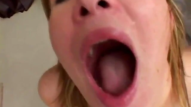 Sasha Knox Enjoys Wild Threesome on Bed, DPs Her Sexy Curves