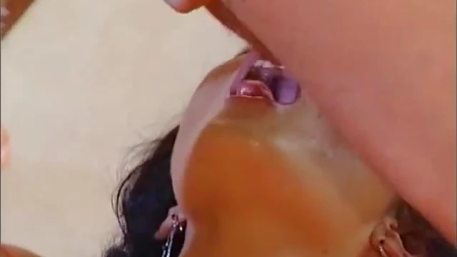 Double Penetration Thrills Her With Simultaneous Pussy And Anal Fuck Action