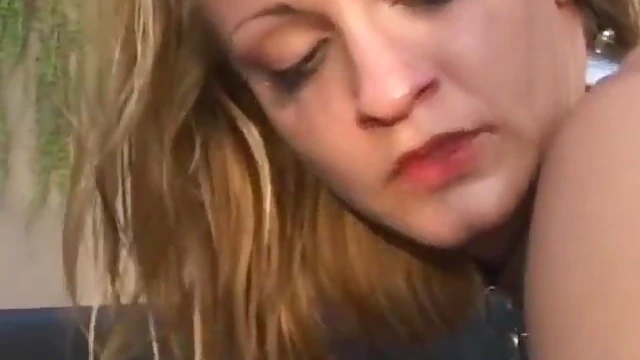 Sexy Cig-Smoking Bimbo Gets Thrilled by Passionate Threesome Action