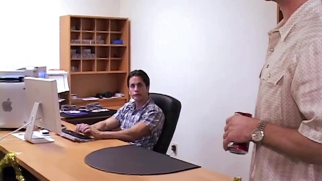 Blonde Bombshell Devours Big Cock & Rides To Mind-Exploding MMF Orgasm