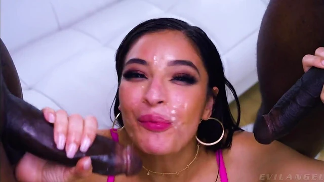 Emily Willis Gets Balls Deep Interracial Double Penetration Hard