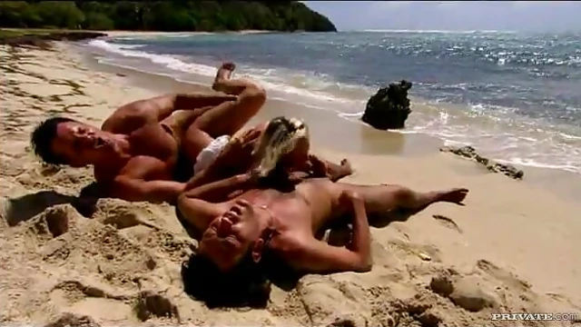 EllenSaint's Kinky Threesome Sparks Passion Under Sun-Kissed Skies