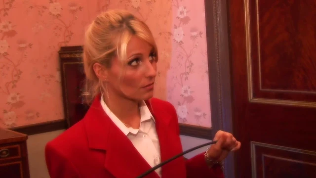 Melissa Black Moans Loudly During Balls Deep Double Penetration Orgasm