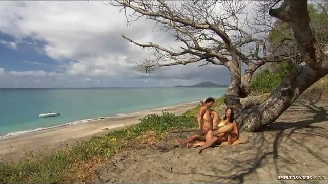 Simonne Styles Gets Double Penetrated Amidst Beach Vacation Bliss