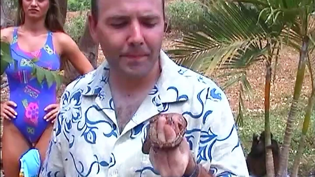 Cowgirl Gives Outdoor Blowjob Swallowing Cum After Passionately Riding Him