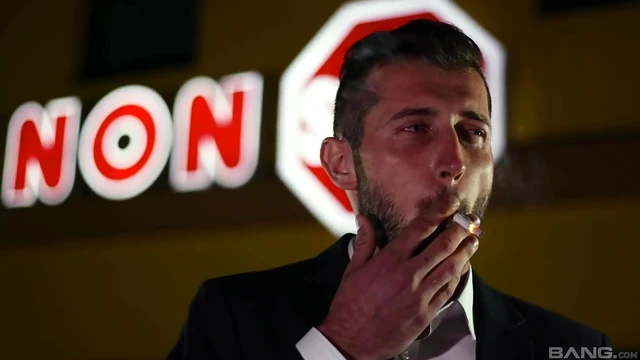 Slutty Shrima Malati Enjoys MMF Threesome With Random Strangers Deeply