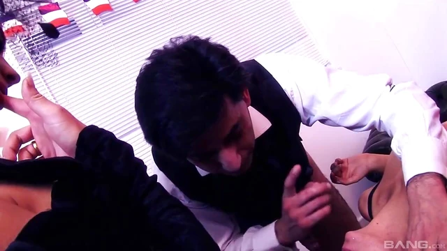 Blonde Slut Takes Double Penetration After Wild Orgy Adventure