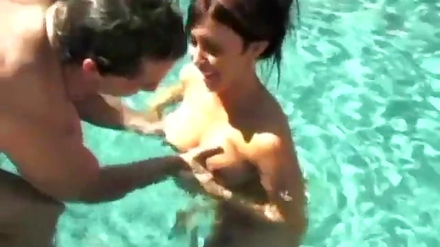 Sizzling Floor Fuck With Cute Latina Boasting Spectacular Tits