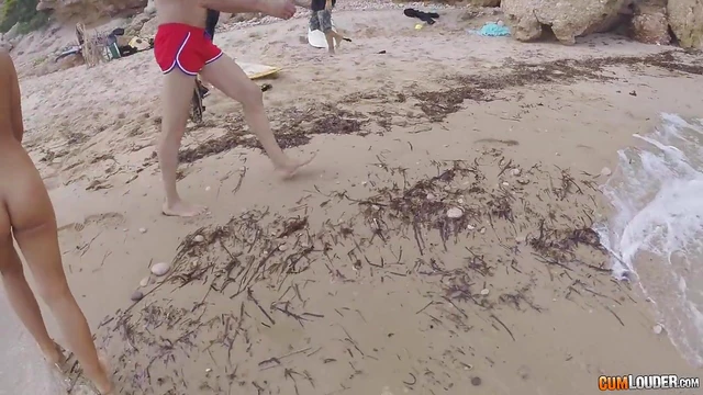 Horny Brunette Girlfriend Gets Fucked Hard Outdoors by the Beach Waves