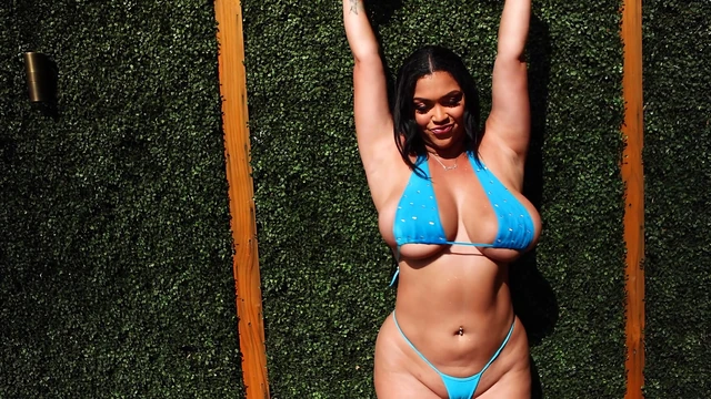 Sensual Bikini Sex with Jax Slayher & Ashlyn Peaks Gets Juicy Hot Action