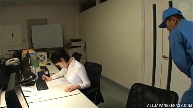 Imanaga Sana Stays Late At Office To Fuck Her Boss Until Cum Drips