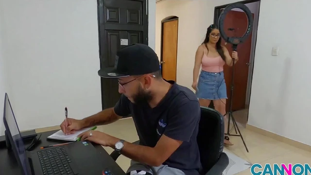 Sammy Gomez Gets Fucked Hard by Her Passionate Fans Live On Camera