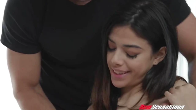 Harmony Wonder Gets Jizz-Faced After Hot Blowjob & Ride-Along Fun