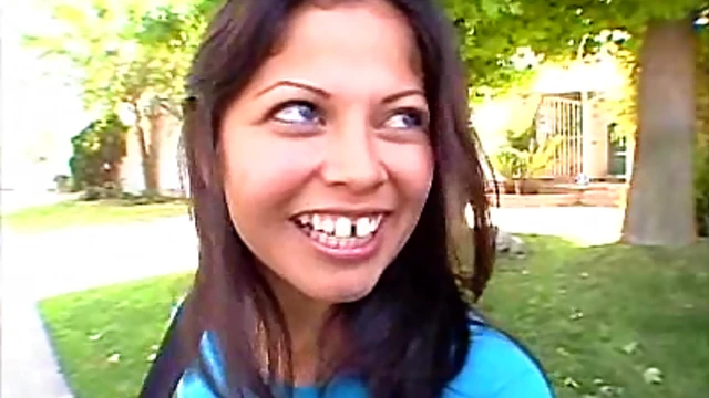 Slutty Knees Pleasures Cum-Craving Evie Delatosso's Hot Pussy Fantasies