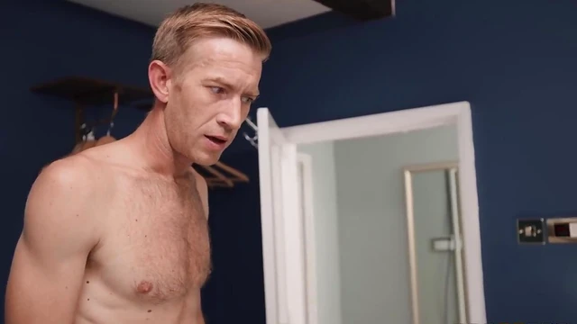 Hot Lucky Man Fucks Stunning Women Anissa & Beth Bennett Together