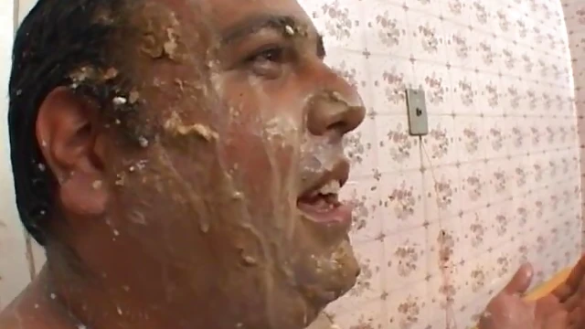 Latina Avy Lee Roth Seduces Chunky Guy Despite His Tiny Manhood