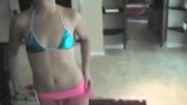 Sizzling Seduction: Gorgeous Gigi Rivera Claims His Throbbing Cock Hard