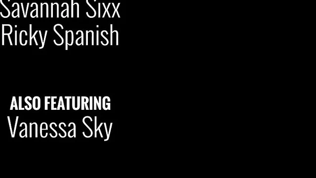 Latina Lover Savannah Sixx Gets Morning Pussy Fucked In Bed