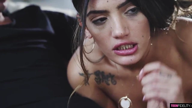 Sexy Chick Goes Wild Enjoying Hardcore Sex With Long-Dicked Dudes